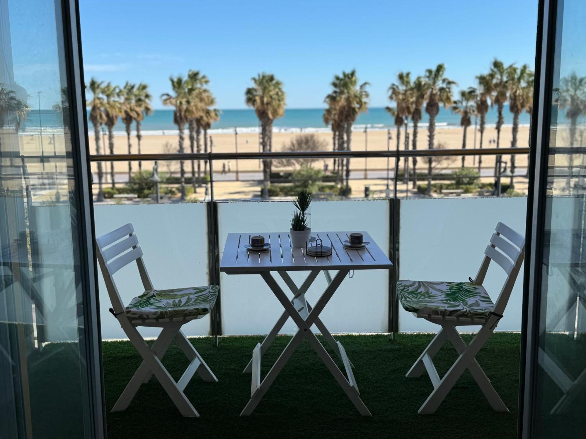 Apartamento Primera Linea De Mar Valencia Eksteriør bilde